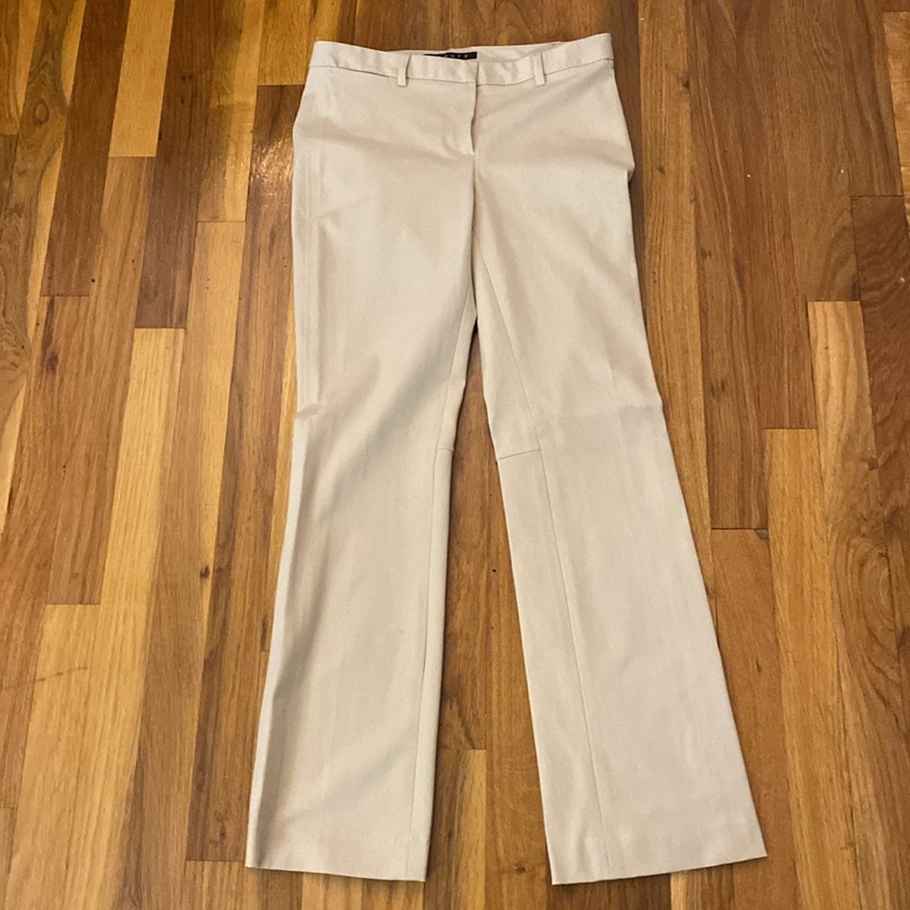 NWT Theory Women’s Tan Trousers Size 2 - Picture 2 of 8